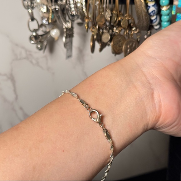 Twisted Silver Bracelet for Women - Picture 3 of 4